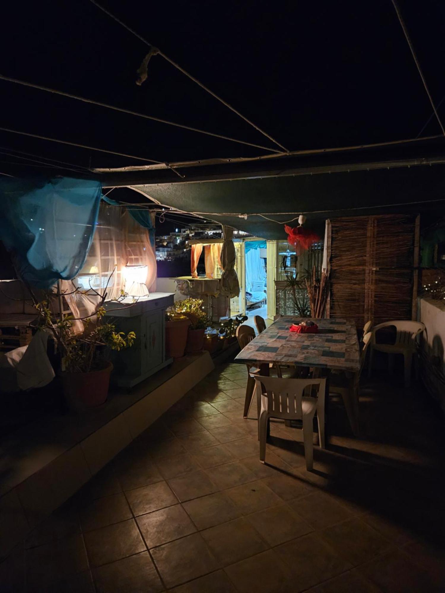 New Style In The Neighborhood Apartment แอร์มูโปลี ภายนอก รูปภาพ